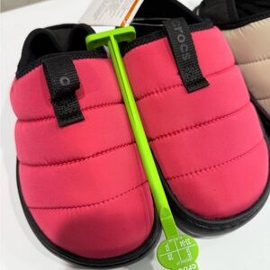 CROCS Vibrant Pink Quilted Slip-Ons